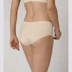 triumph aura spotlight maxi trusse creamy dream bagfra