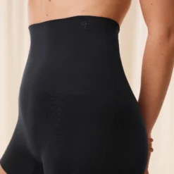 triumph soft sculpt bandeau short trusse sort