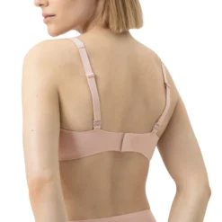 Mey Simply Better Invisibles Trekant Bh u. vattering Blossom Bagfra2