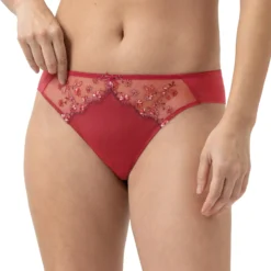 Mey Delightful String Trusse Gala Red